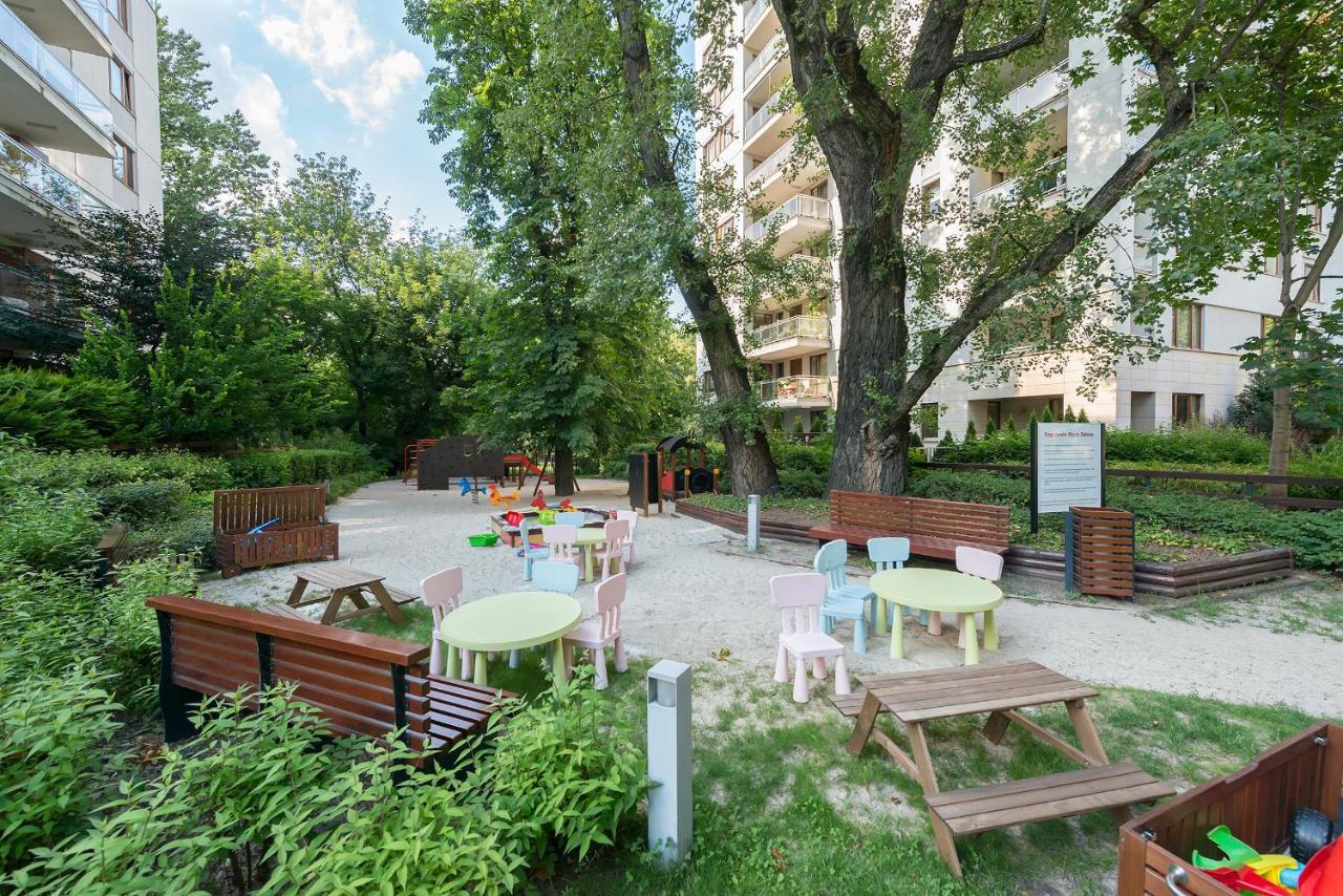 P&O Apartments Powisle Warsaw Exterior photo